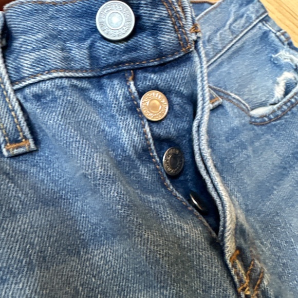 Levi’s 501 T taper Jeans - Picture 2 of 9